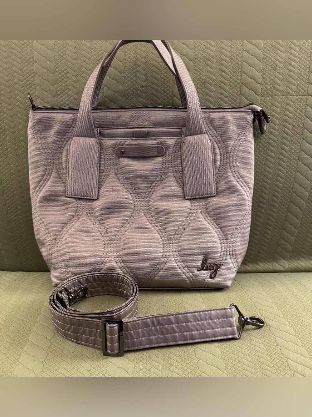 Lug Alto Matte Lux Crossbody Bag Metallic Pearl EUC